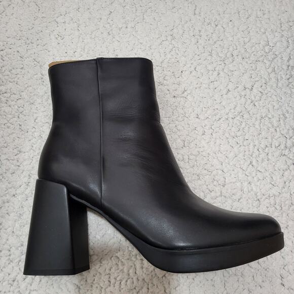 NEW Naturalizer Women's Gen N Reach Ankle Boot Black Leather SIZE 9.5 M - Picture 1 of 6